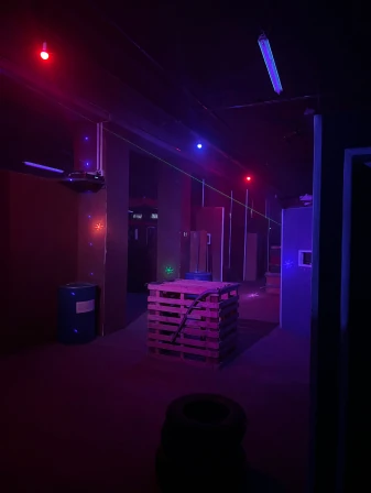 atmosféra laser hry